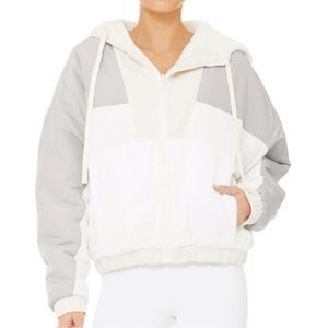 Alo Yoga duality reversible sherpa jacket